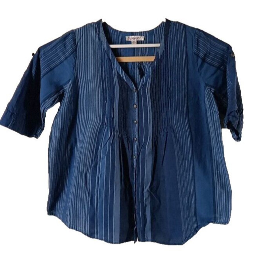 Roaman's Woman's Shirt 18W Blue Gradient Striped Pleated V-Neck Button Up Boho